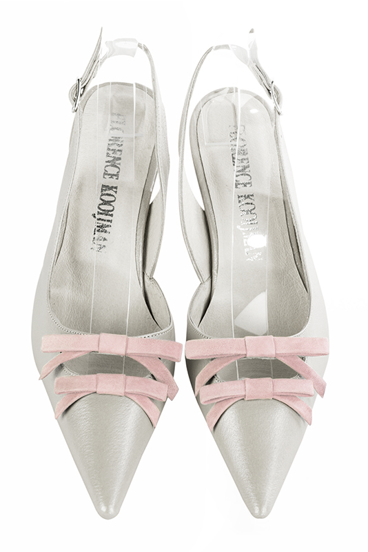 Pure white and powder pink women's open back shoes, with a knot. Pointed toe. High slim heel. Top view - Florence KOOIJMAN